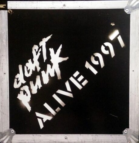 ALIVE 1997